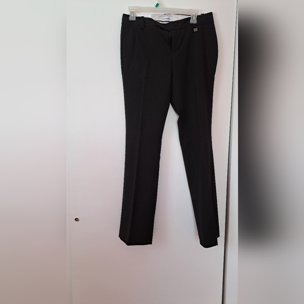 NWT Calvin Klein body fit dress pants